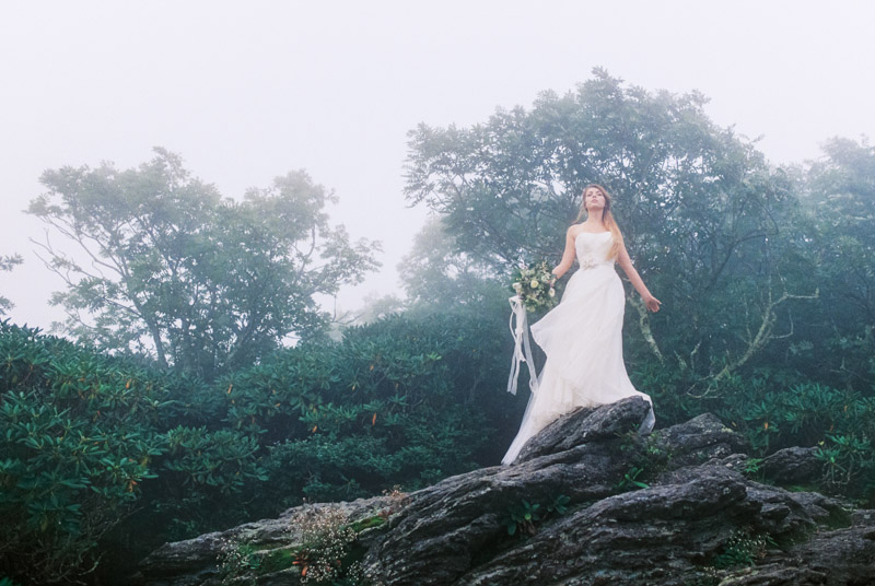 Foggy Mountain Wedding Inspiration