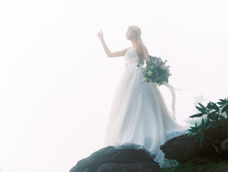 Foggy Mountain Wedding Inspiration