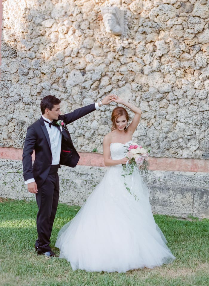 Vizcaya-garden-wedding-55